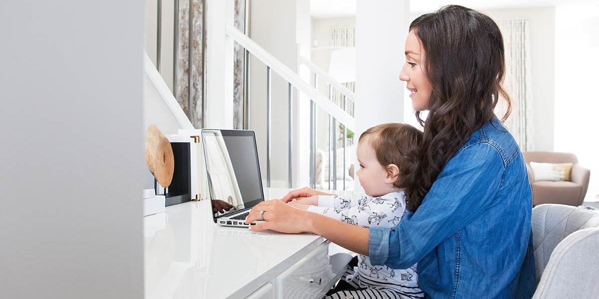 being-a-mom-and-juggling-business